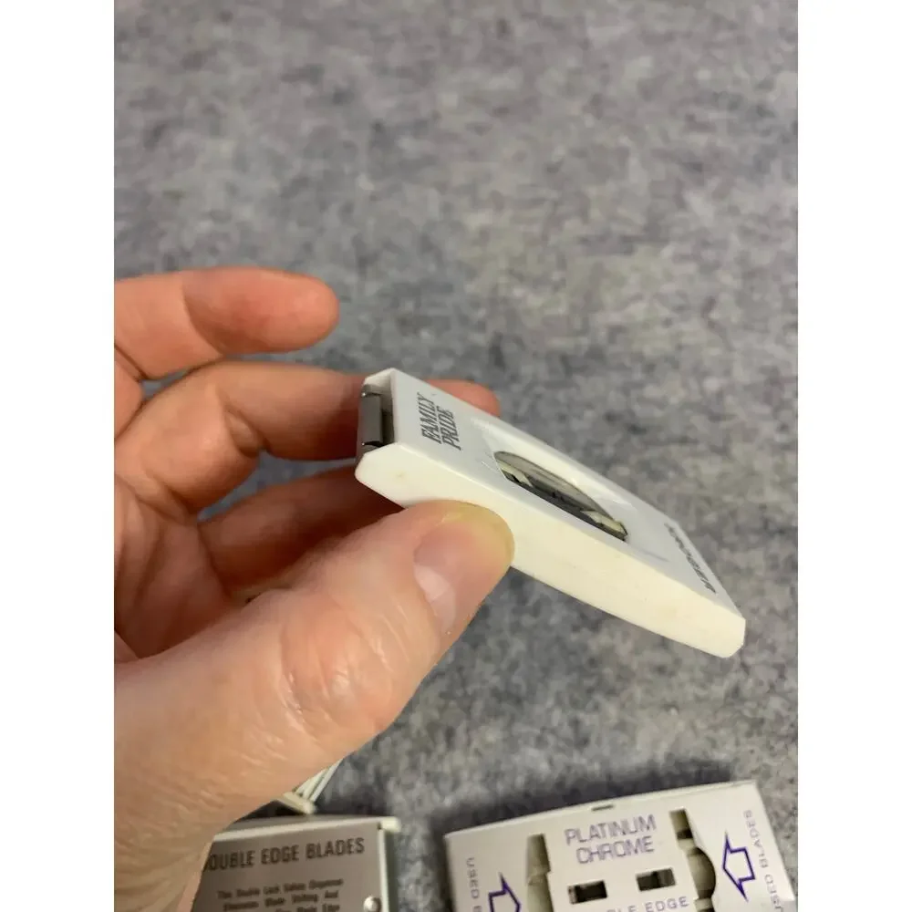 Kroger Store Brand Stainless Steel Double Edge Razor Blades, Vintage, Made in US
